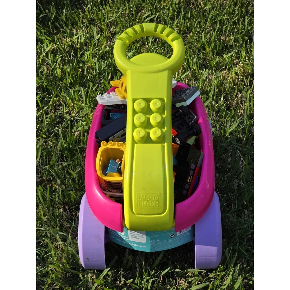 Fisher Price Mega Bloks Block Scooping Wagon Pink Purple Green Building Toy